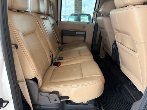 Used 2014 Ford F250 Lariat w/ Lariat Ultimate Package AWD/4WD image 30