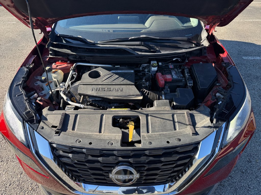 Used 2023 Nissan Rogue S AWD/4WD image 26