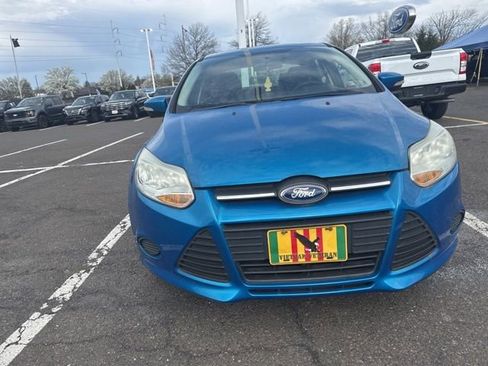 Used 2014 Ford Focus SE FWD image 11