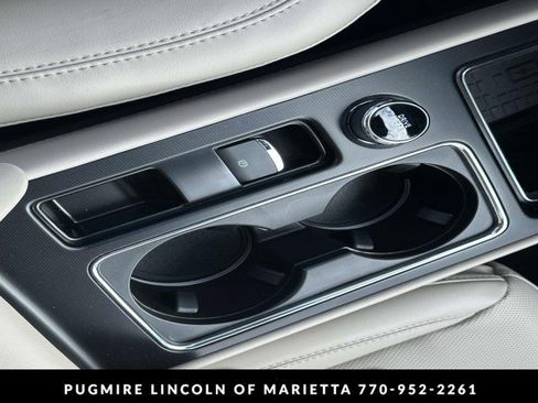New 2026 Lincoln Corsair Premiere image 33