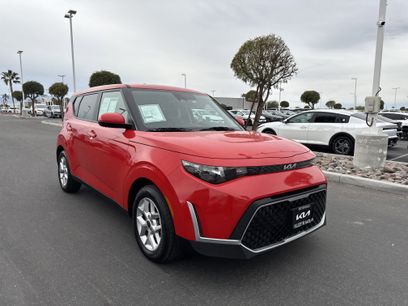 Certified 2024 Kia Soul LX w/ Option Group 015