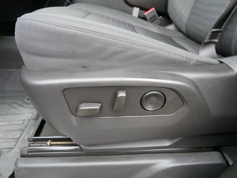 Certified 2024 GMC Sierra 3500 SLE image 18