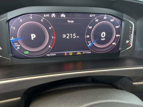 Certified 2020 Volkswagen Tiguan SEL w/ Tiguan Three-Row MDO Package FWD image 17