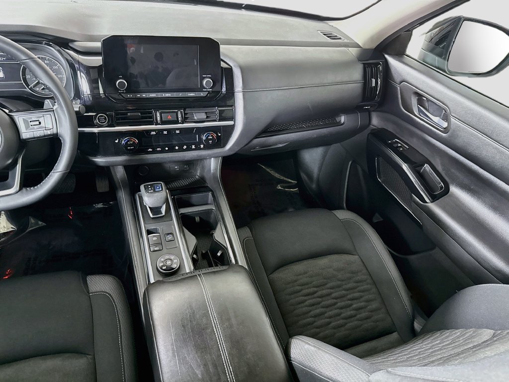 Used 2022 Nissan Pathfinder SV w/ SV Premium Package AWD/4WD image 26