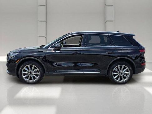 Used 2021 Lincoln Corsair FWD w/ Premium Package image 2