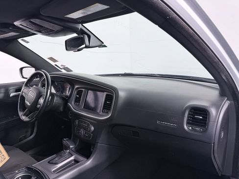 Used 2022 Dodge Charger R/T w/ Plus Group image 26