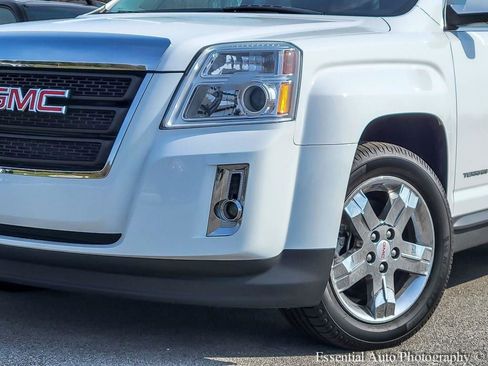 Used 2013 GMC Terrain SLT image 3