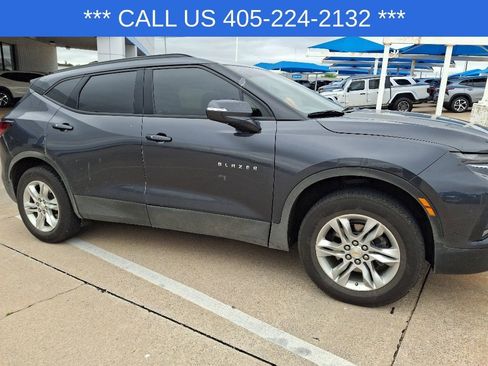 Used 2022 Chevrolet Blazer LT FWD image 13