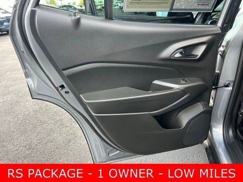 Used 2024 Chevrolet Trax RS w/ Driver Confidence Package image 13