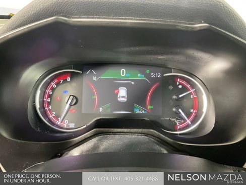 Used 2019 Toyota RAV4 Limited FWD image 45