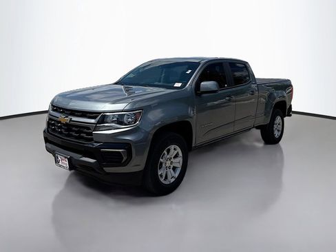 Used 2022 Chevrolet Colorado LT w/ Safety Package image 3