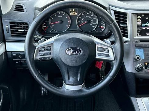 Used 2014 Subaru Outback 2.5i Premium image 14