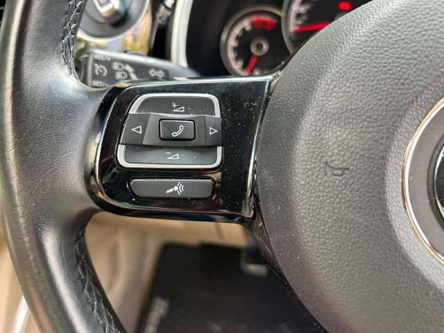 Used 2017 Volkswagen Beetle 1.8T SEL w/ Beetle Lighting Package FWD image 19