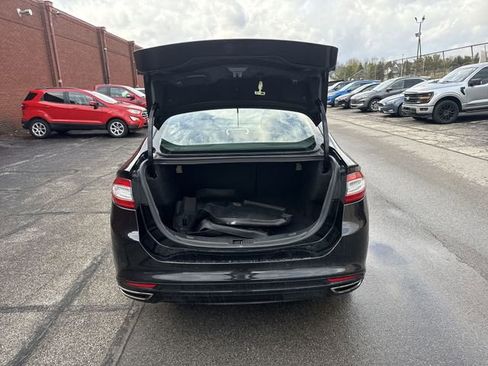 Used 2016 Ford Fusion SE image 21