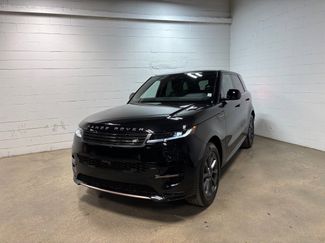 New 2025 Land Rover Range Rover Sport Dynamic SE video 2