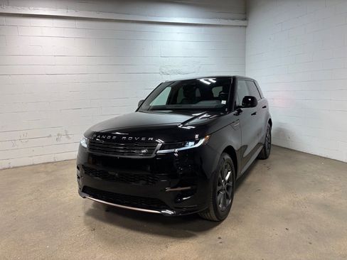 New 2025 Land Rover Range Rover Sport Dynamic SE image 2