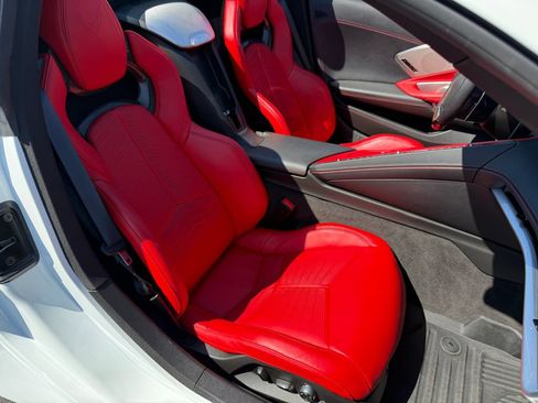 Used 2023 Chevrolet Corvette Stingray Preferred Conv w/ Z51 Performance Package RWD image 18