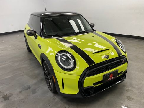 Used 2023 MINI Cooper S FWD image 9
