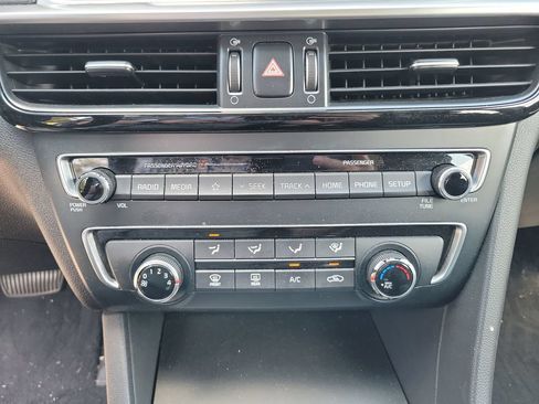 Used 2019 Kia Optima LX FWD image 20