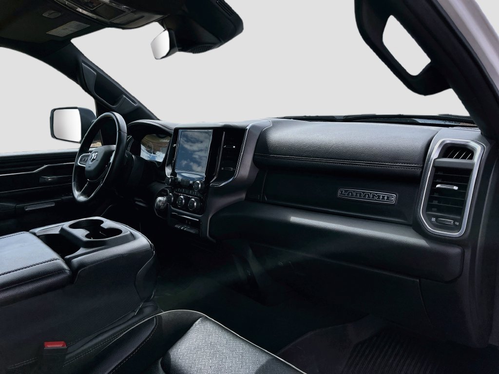 Used 2023 RAM 1500 Laramie AWD/4WD image 29
