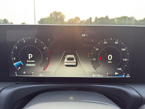 New 2026 Nissan Sentra SV w/ SV Convenience Package FWD image 16