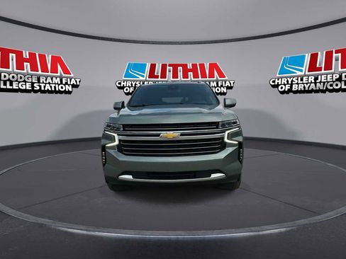 Used 2024 Chevrolet Tahoe LT image 3