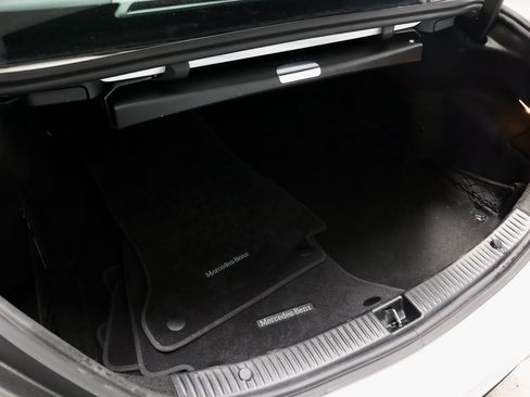 Used 2021 Mercedes-Benz C 300 4MATIC Sedan image 15