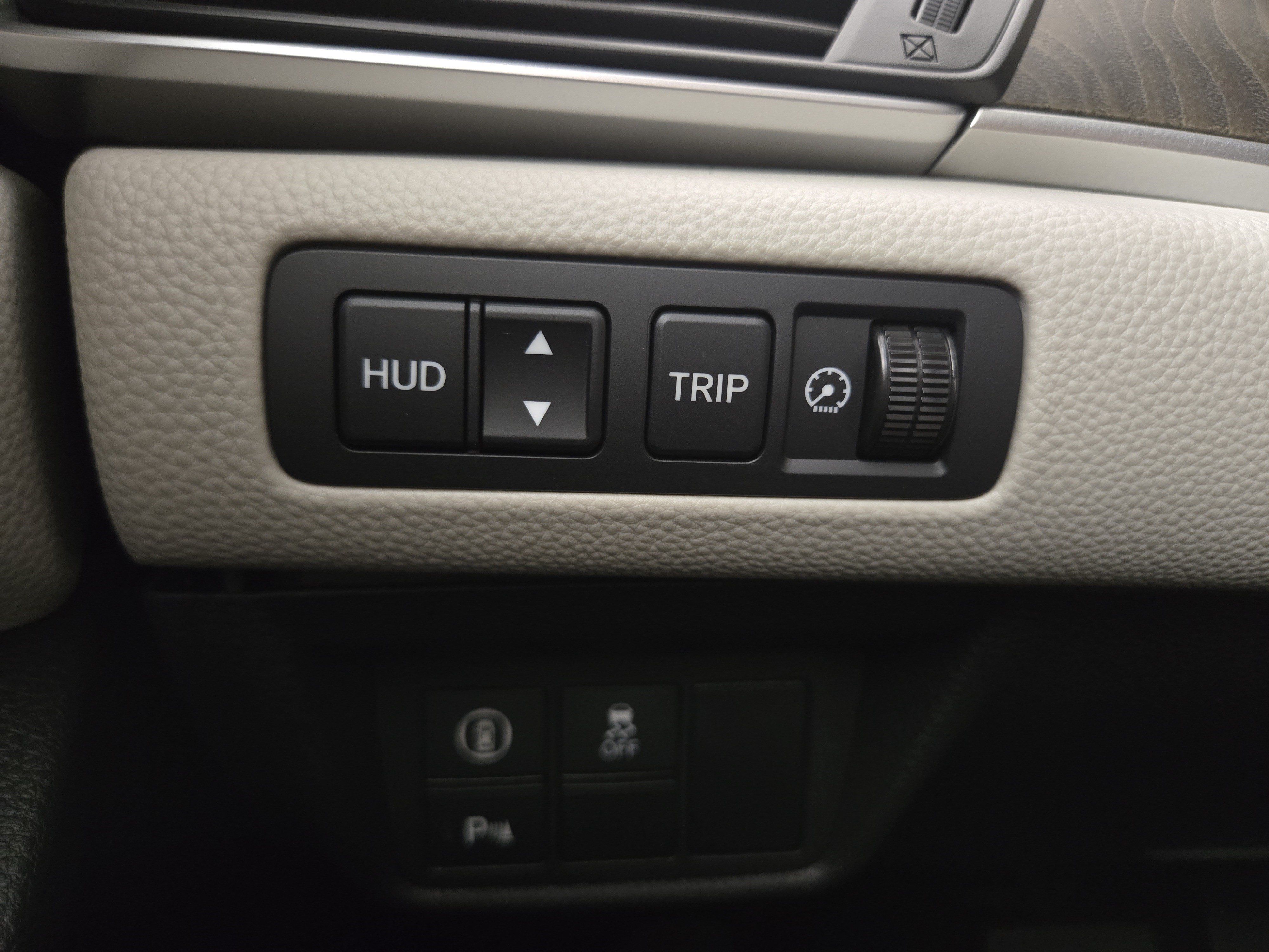 Used 2018 Honda Accord Touring image 26