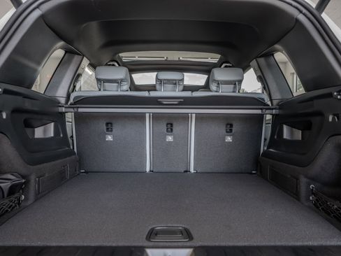 Certified 2026 Mercedes-Benz GLB 250 4MATIC image 34