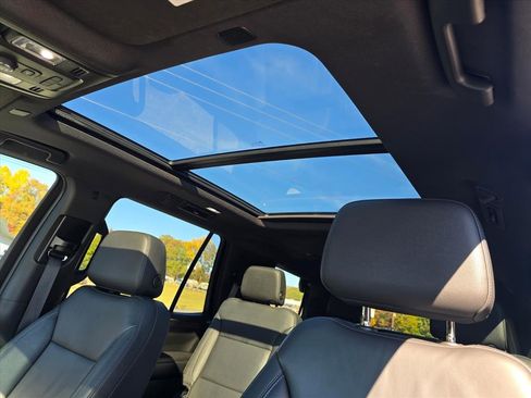 Used 2021 Chevrolet Tahoe Z71 image 8