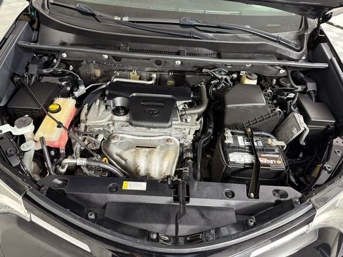 Used 2016 Toyota RAV4 Limited image 26