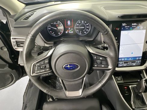 Used 2023 Subaru Outback Limited image 11