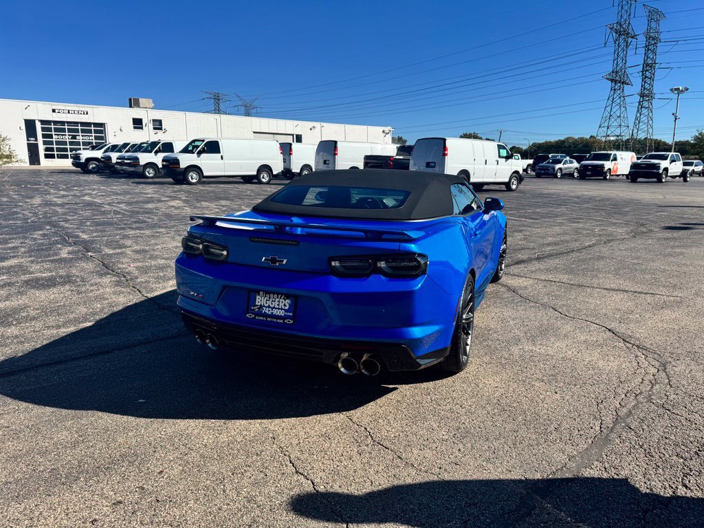 Used 2024 Chevrolet Camaro ZL1 RWD image 13