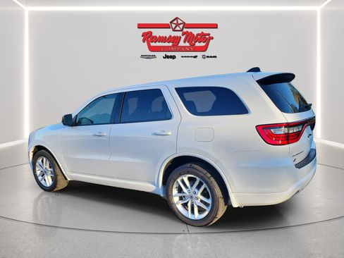 Used 2024 Dodge Durango GT AWD/4WD image 3