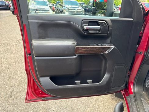 Used 2020 GMC Sierra 1500 Elevation w/ Elevation Value Package AWD/4WD image 7