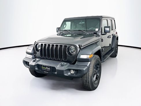 Used 2023 Jeep Wrangler Unlimited Sport AWD/4WD image 3