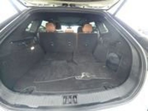 Used 2023 Lincoln Nautilus Reserve w/ Equipment Group 202A image 5