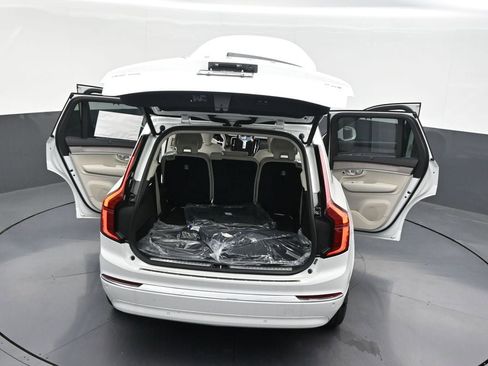 New 2026 Volvo XC90 T8 Ultra w/ Protection Package Premier AWD/4WD image 33