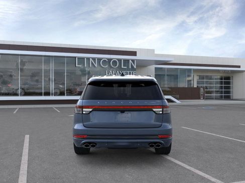 New 2026 Lincoln Aviator Reserve image 5