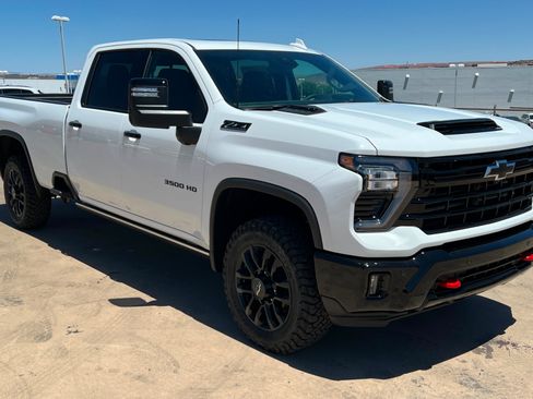 New 2026 Chevrolet Silverado 3500 LTZ w/ LTZ Plus Package AWD/4WD image 8