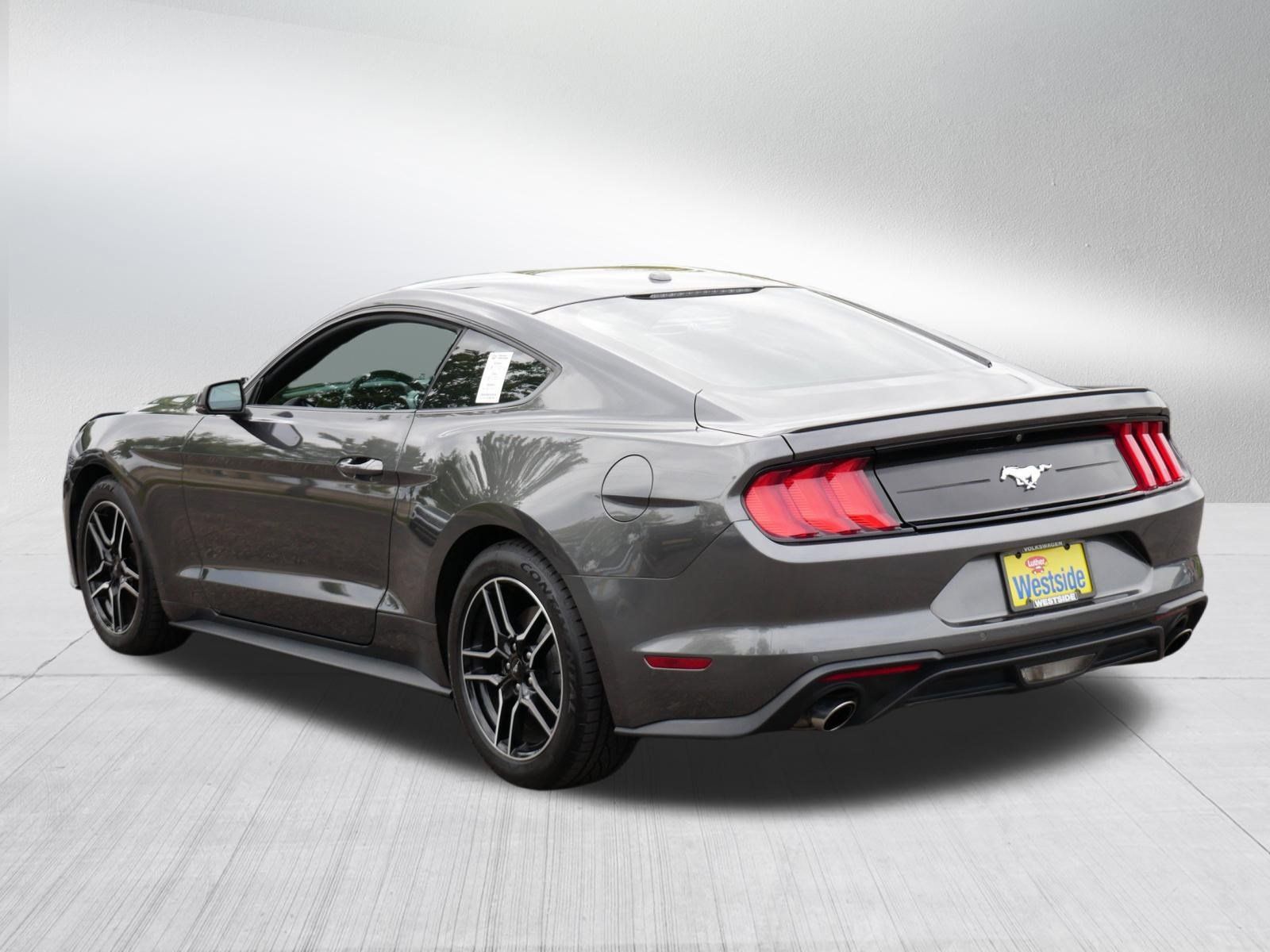 Used 2018 Ford Mustang Premium w/ Equipment Group 201A RWD image 5
