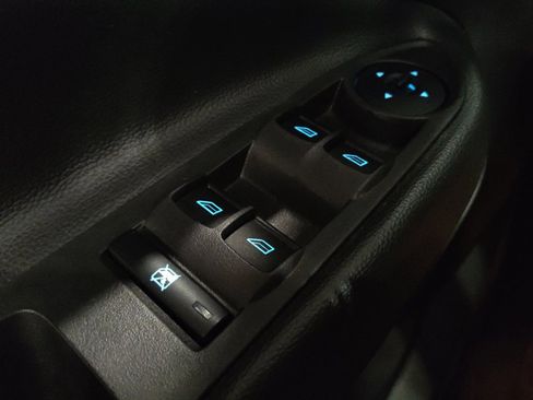 Used 2018 Ford Escape SE FWD image 27