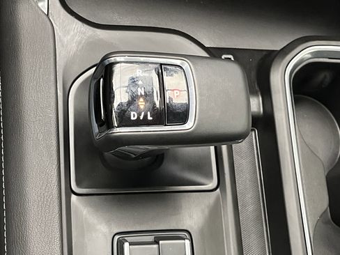 Certified 2025 GMC Sierra 1500 Denali image 28