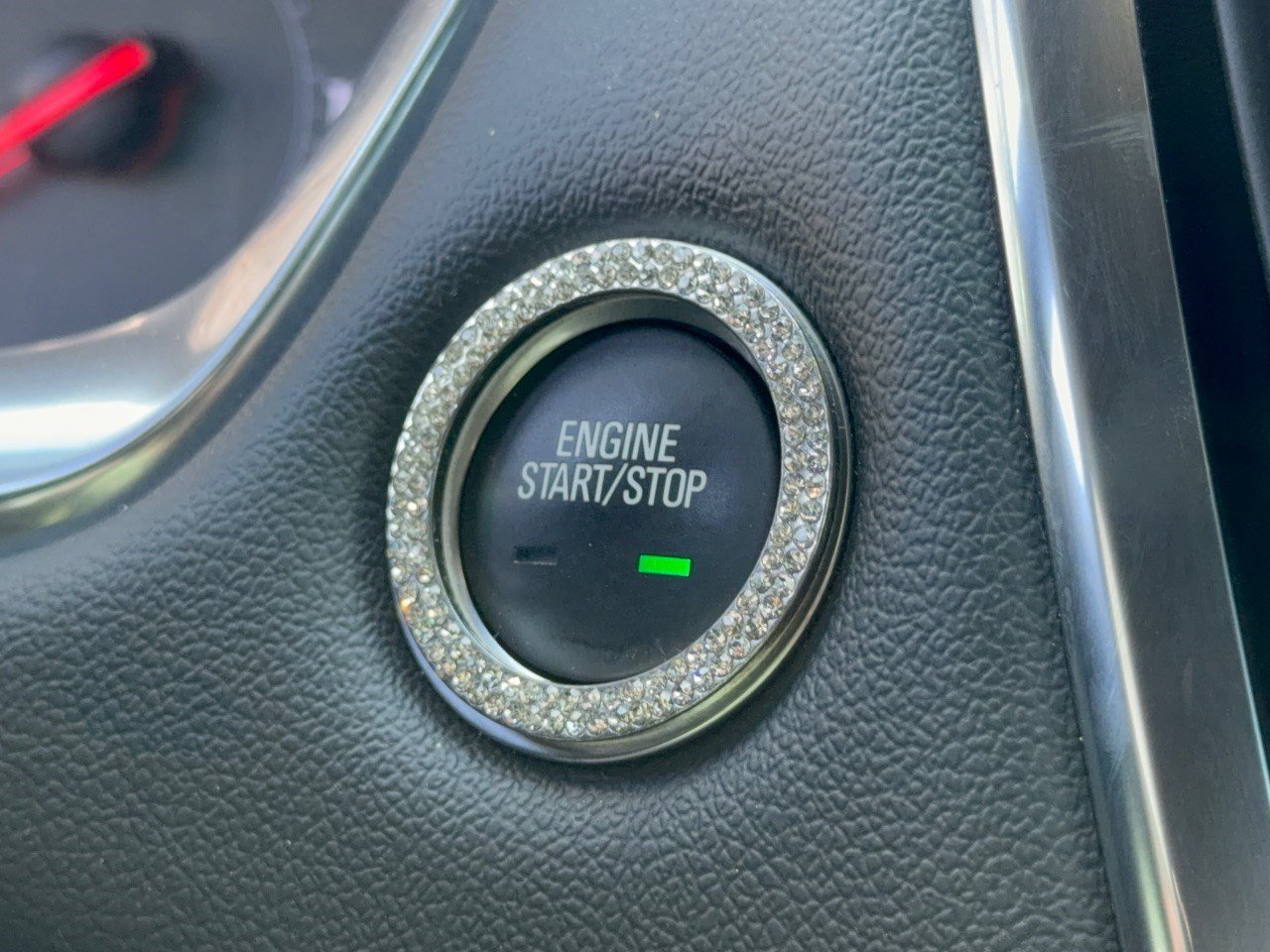 Used 2023 Chevrolet Traverse LT FWD image 20