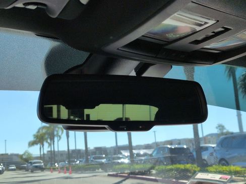 Used 2019 Dodge Challenger SRT Hellcat Redeye image 26