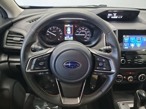 Used 2023 Subaru Crosstrek 2.0i Premium AWD/4WD image 17