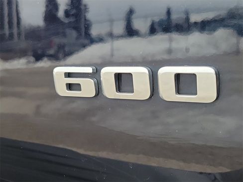 Certified 2022 Cadillac Escalade Premium Luxury Platinum image 6