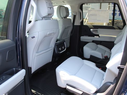 New 2027 Ford Expedition Max Platinum AWD/4WD image 20