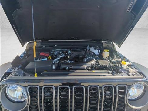 New 2026 Jeep Gladiator Sport image 15
