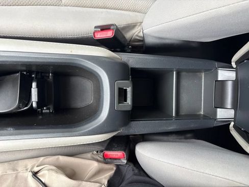 Used 2017 Honda HR-V EX image 20